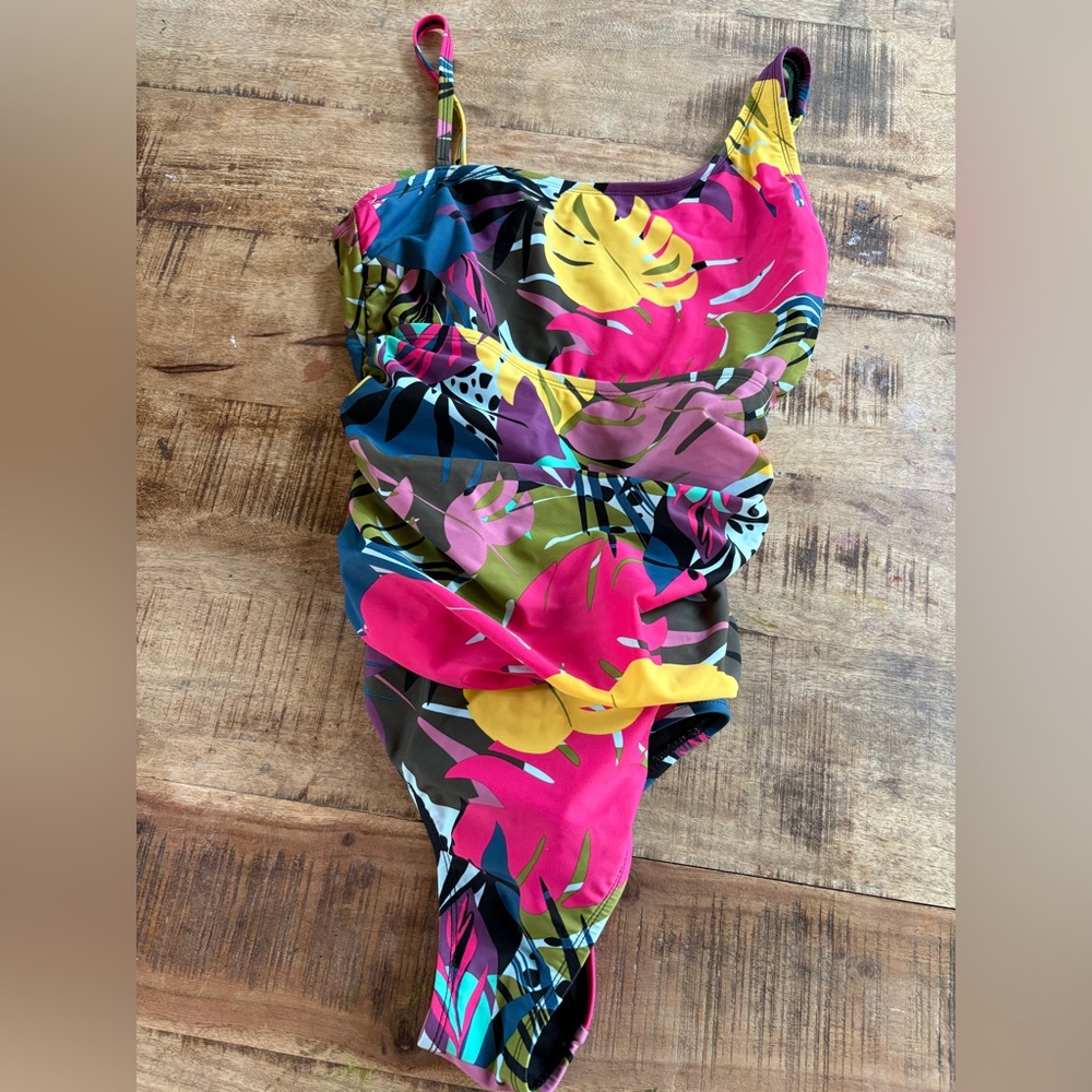 Ellen Tracy Swim Suit Bathing Suit Sz 10-12 One-Piece Removeable Strap